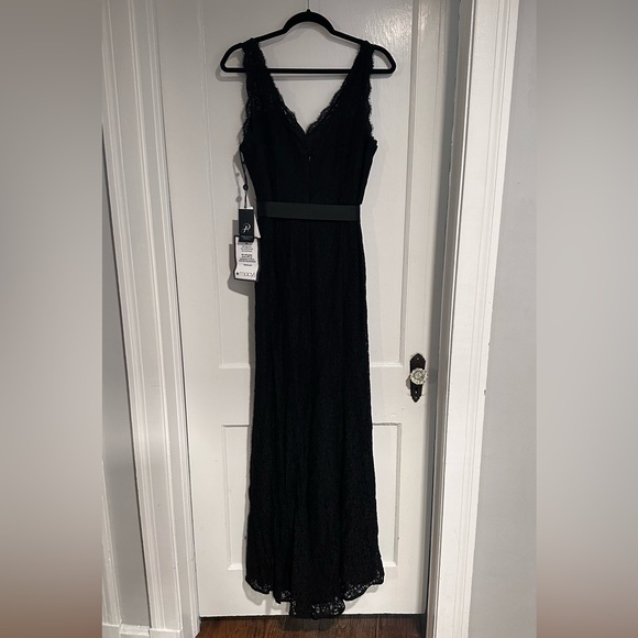 NWT ADRIANNA PAPELL Black Lace Gown - Picture 5 of 6